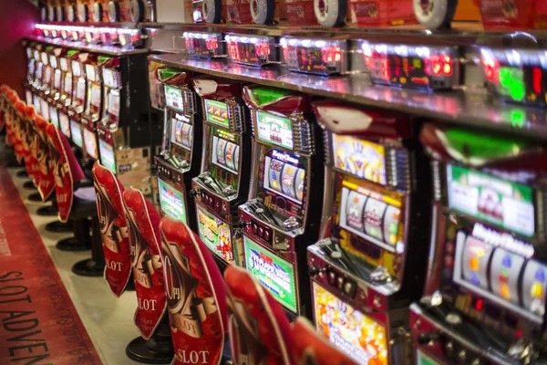 spin777 platform dashboard showing slot games, live casino tables, and sportsbook markets